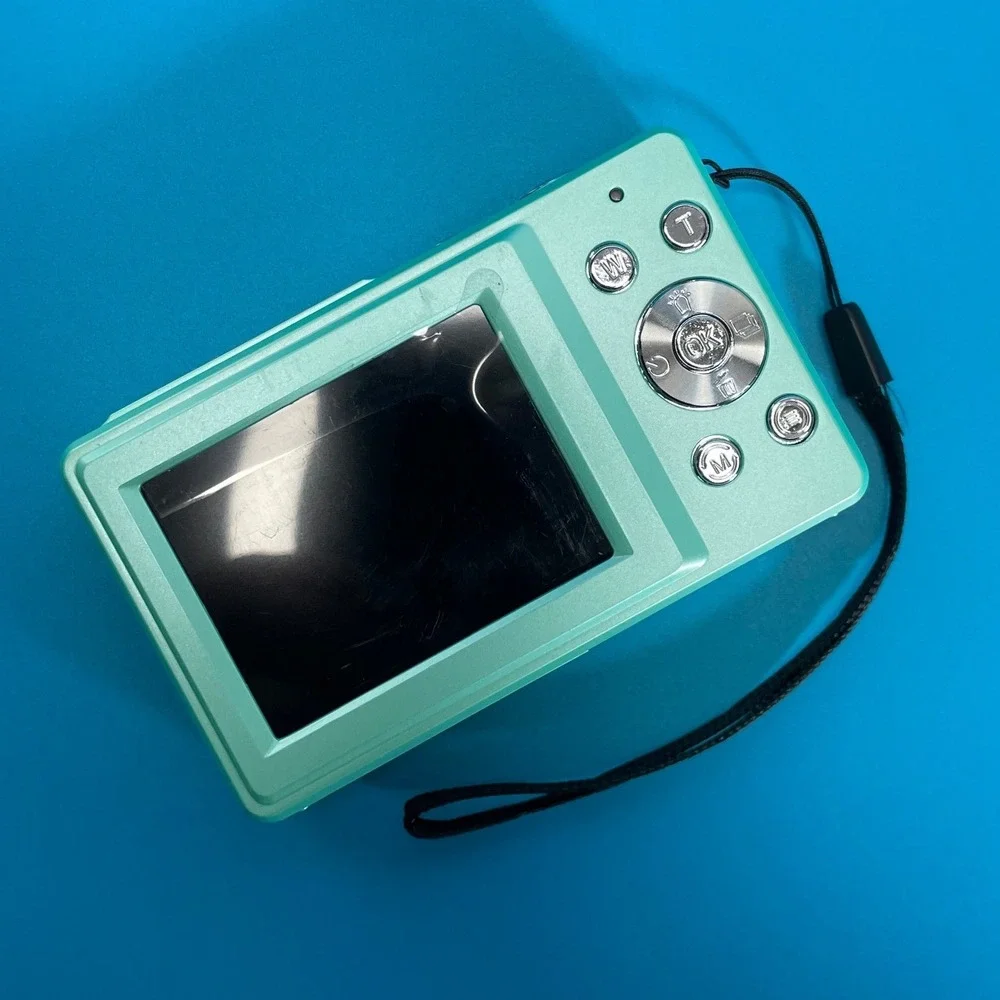 Vivitar VEC S124 PopSnap Digital Camera Teal Green Compact Point and Shoot Y2K